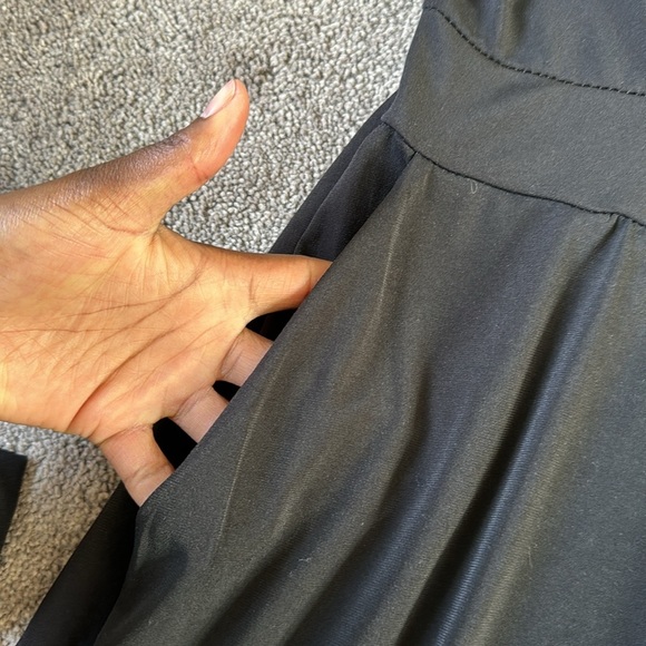 Torrid Black Short Sleeve Wide Leg Jumpsuit SIZE 1 - Picture 3 of 6